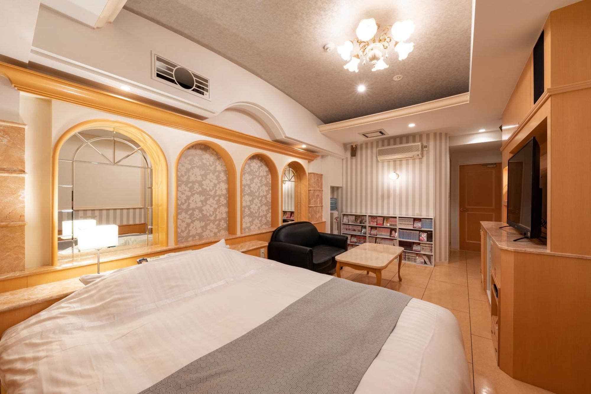 Hotel Luna Sendai -Adult Only Экстерьер фото