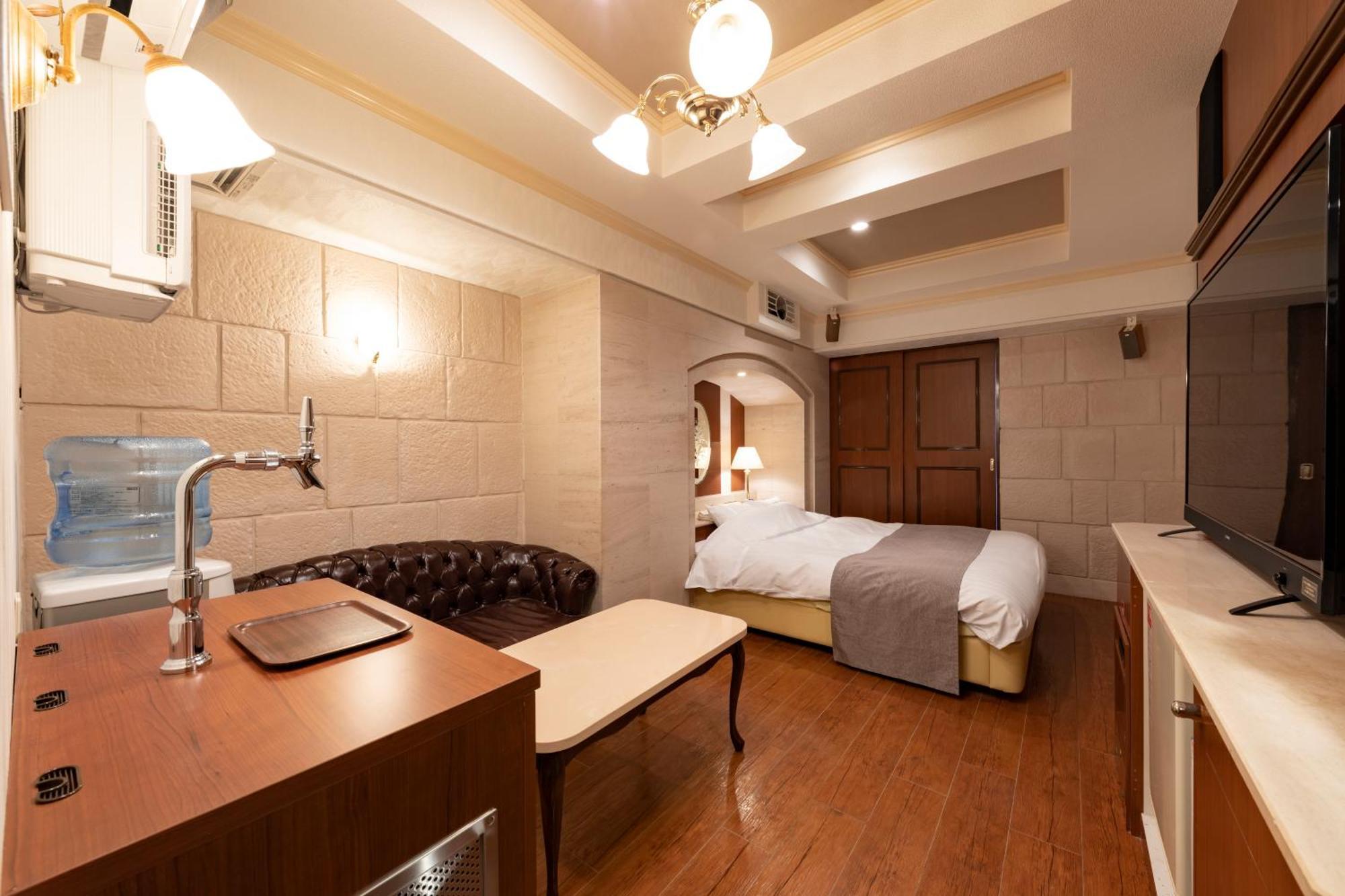 Hotel Luna Sendai -Adult Only Экстерьер фото